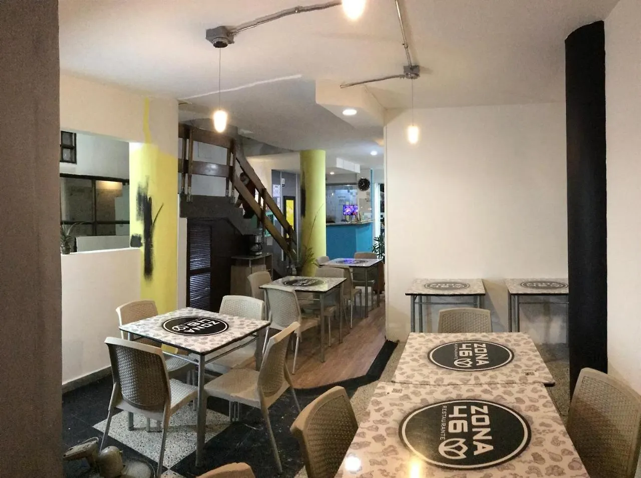 Szálloda Hmetrohotel Medellín