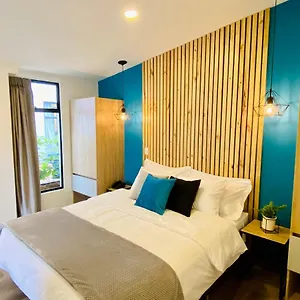 Casa Santafé - Coliving Hotel